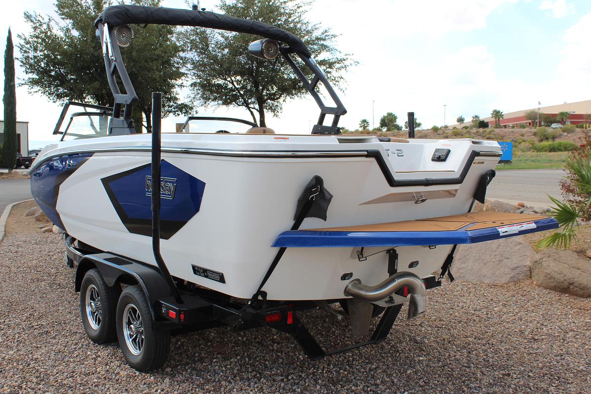2026 Heyday Wake Boats Wt2 DC