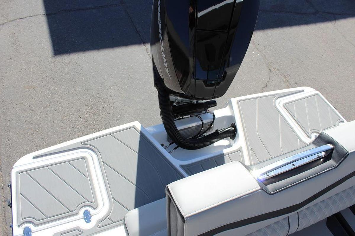 2025 Monterey Elite 27