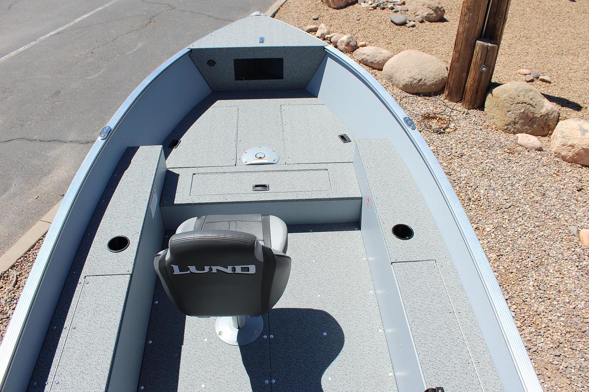 2026 Lund 1400 Fury Tiller