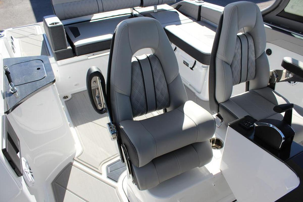 2025 Monterey Elite 27