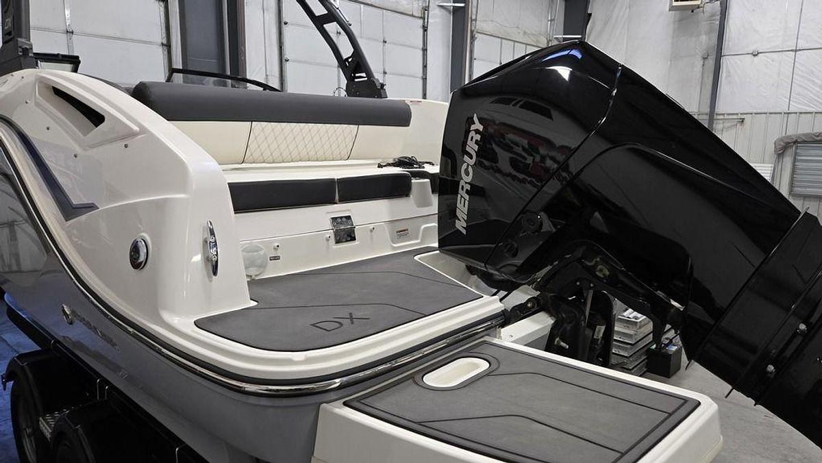 2023 Bayliner DX2200