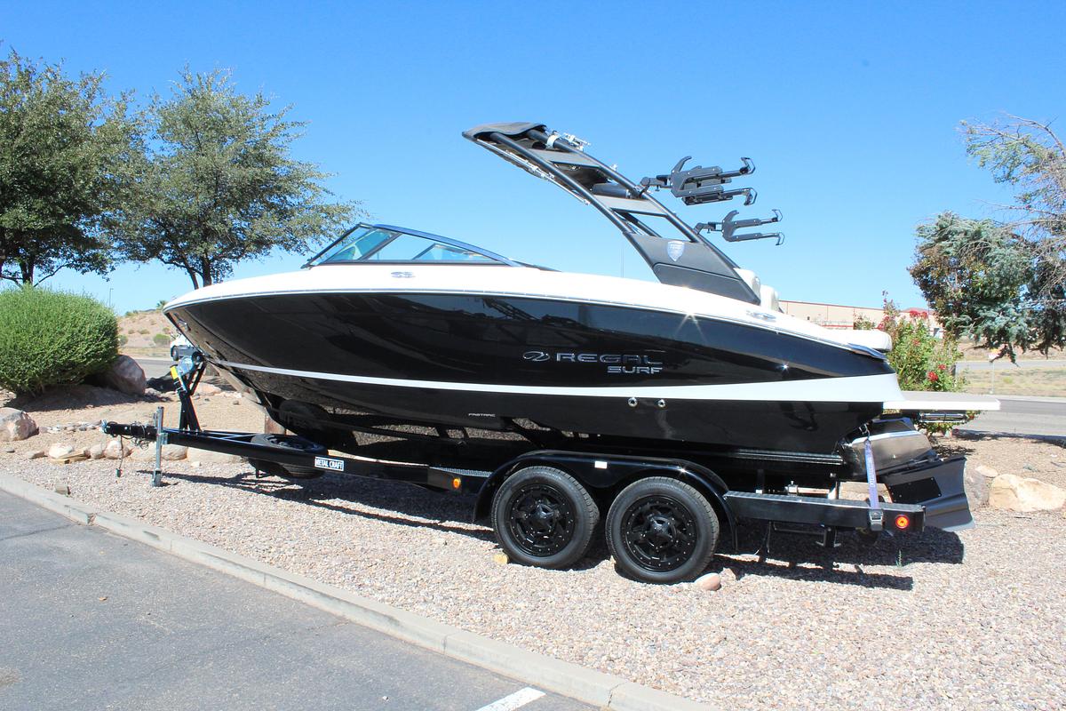 2025 Regal LS4 Surf