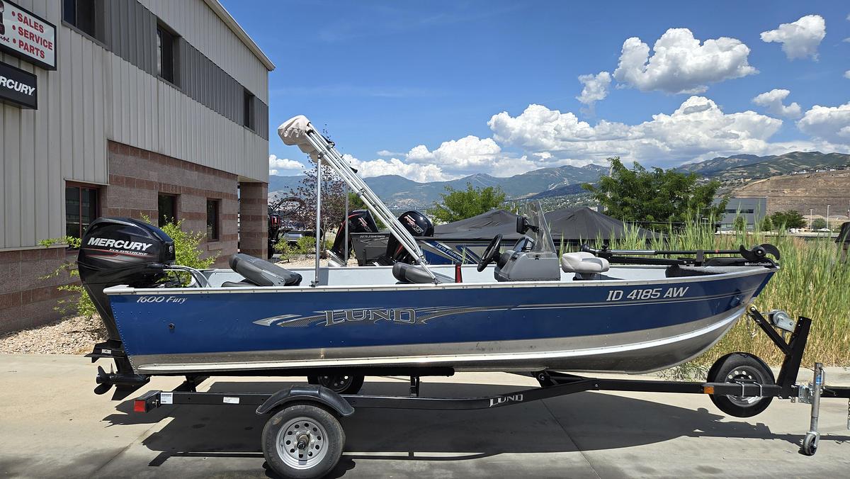 Used 2016 Lund 1600 Fury SS
