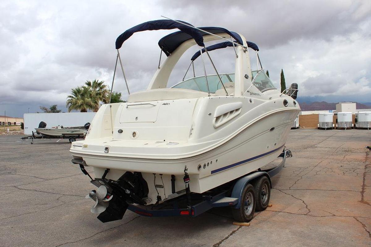 Used 2005 Sea Ray 260 Sundancer