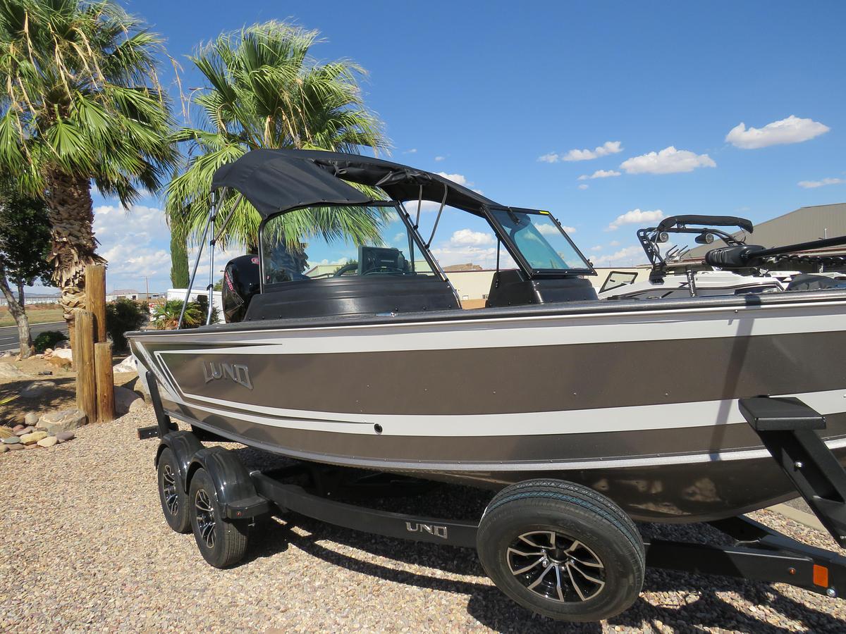 2027 Lund 1875 Impact XS Sport