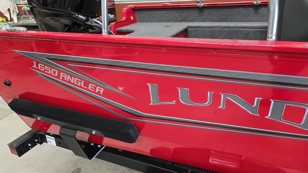 2026 Lund 1650 Angler Sport