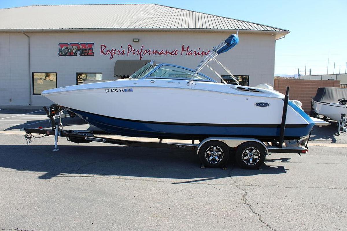 Used 2017 Cobalt Boats 24SD