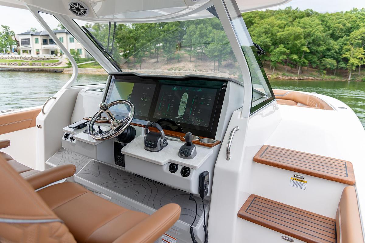 Used Regal 38 Surf (2026 Utah Boat Show Display Boat)