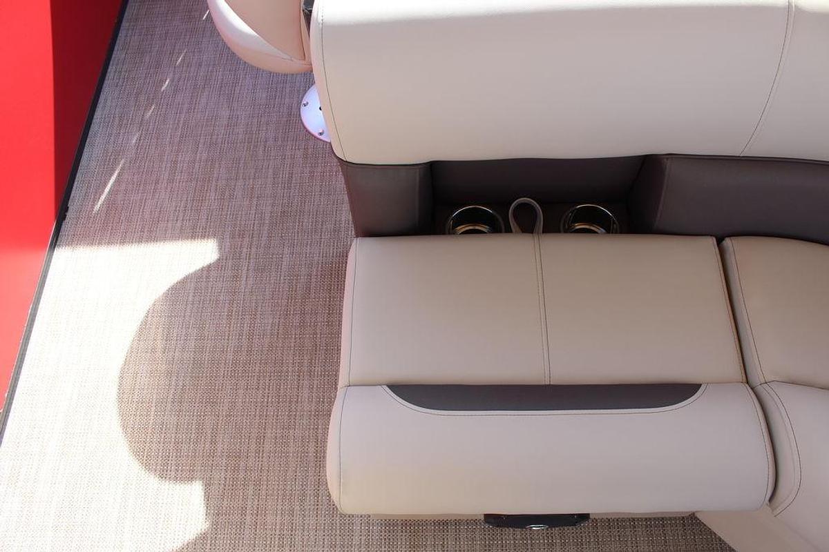 2025 Bentley Pontoons Fish 223 Fish-N-Cruise 3/4 Tube