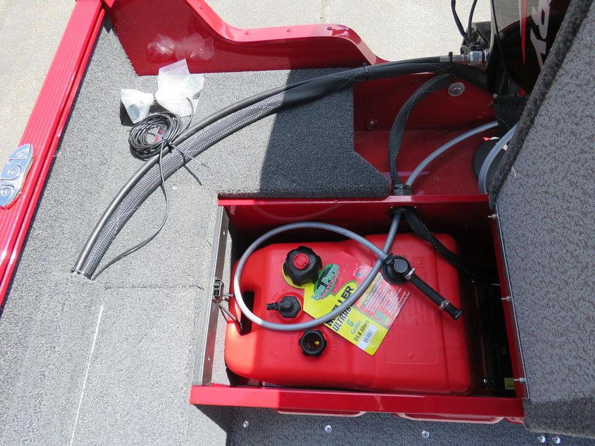 2025 Lund 1650 Angler SS