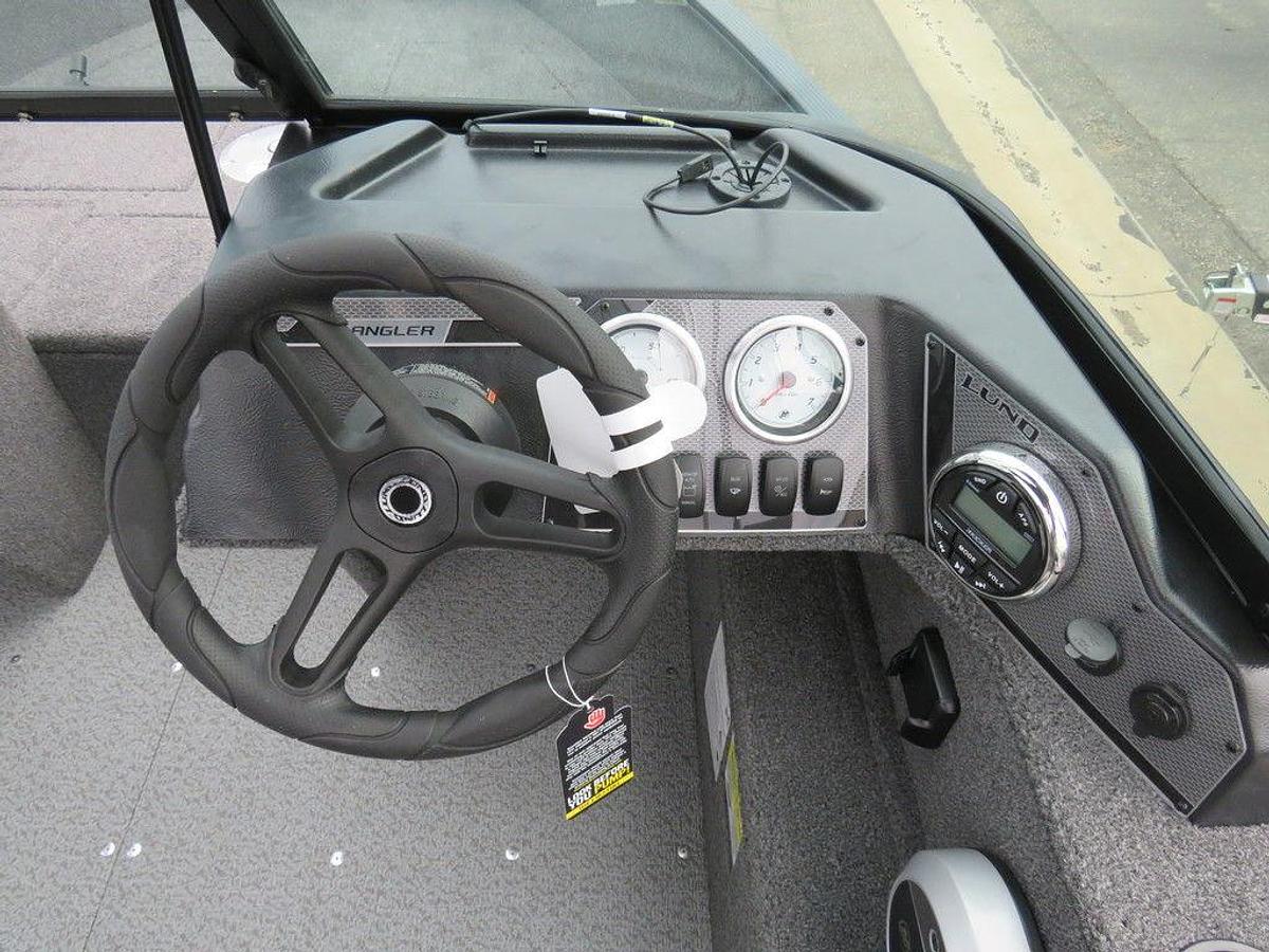 2025 Lund 1650 Angler Sport