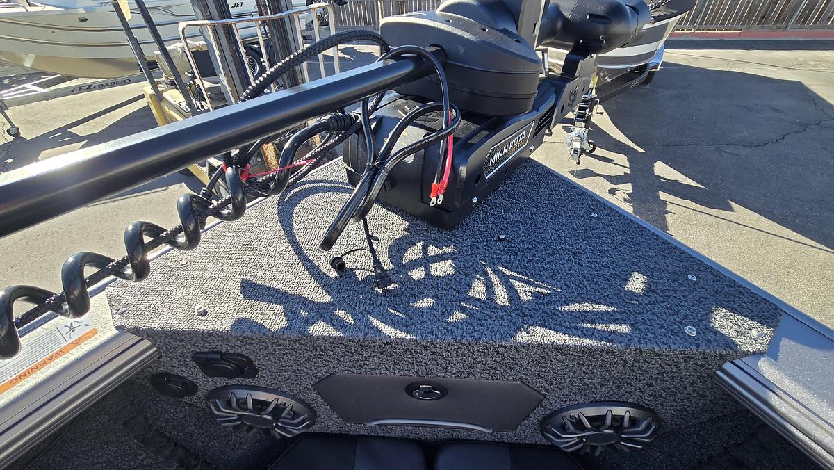 2027 Lund 2075 Tyee Sport