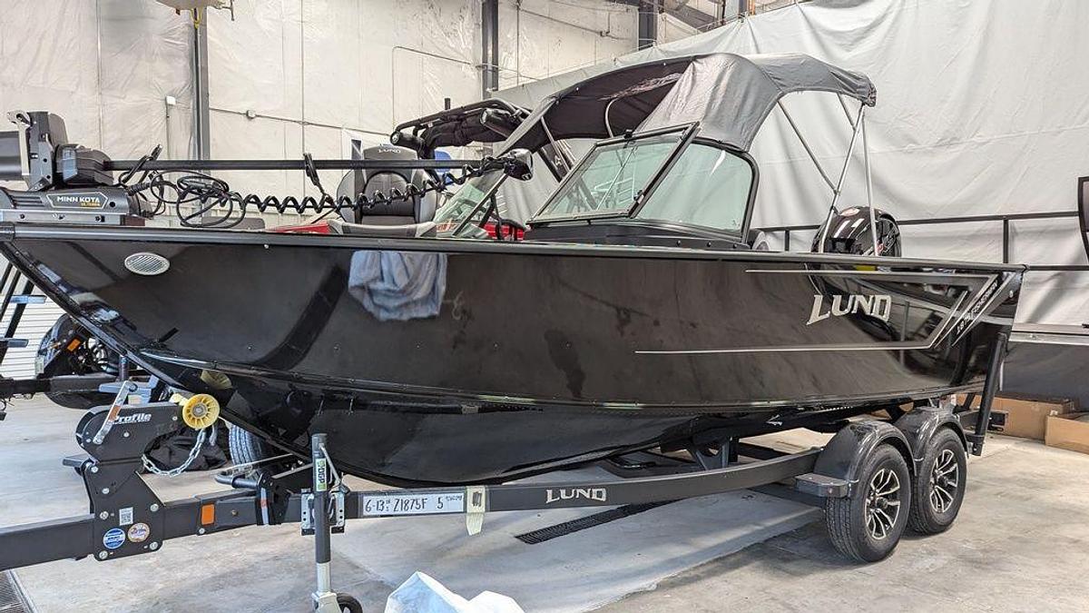 2025 Lund 1875 Fisherman Sport