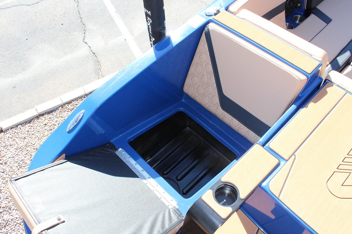 2026 Heyday Wake Boats H22