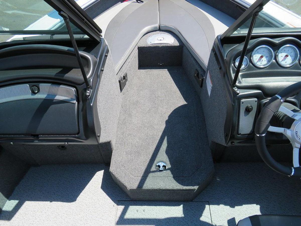 2025 Lund 1875 Crossover XS Sport