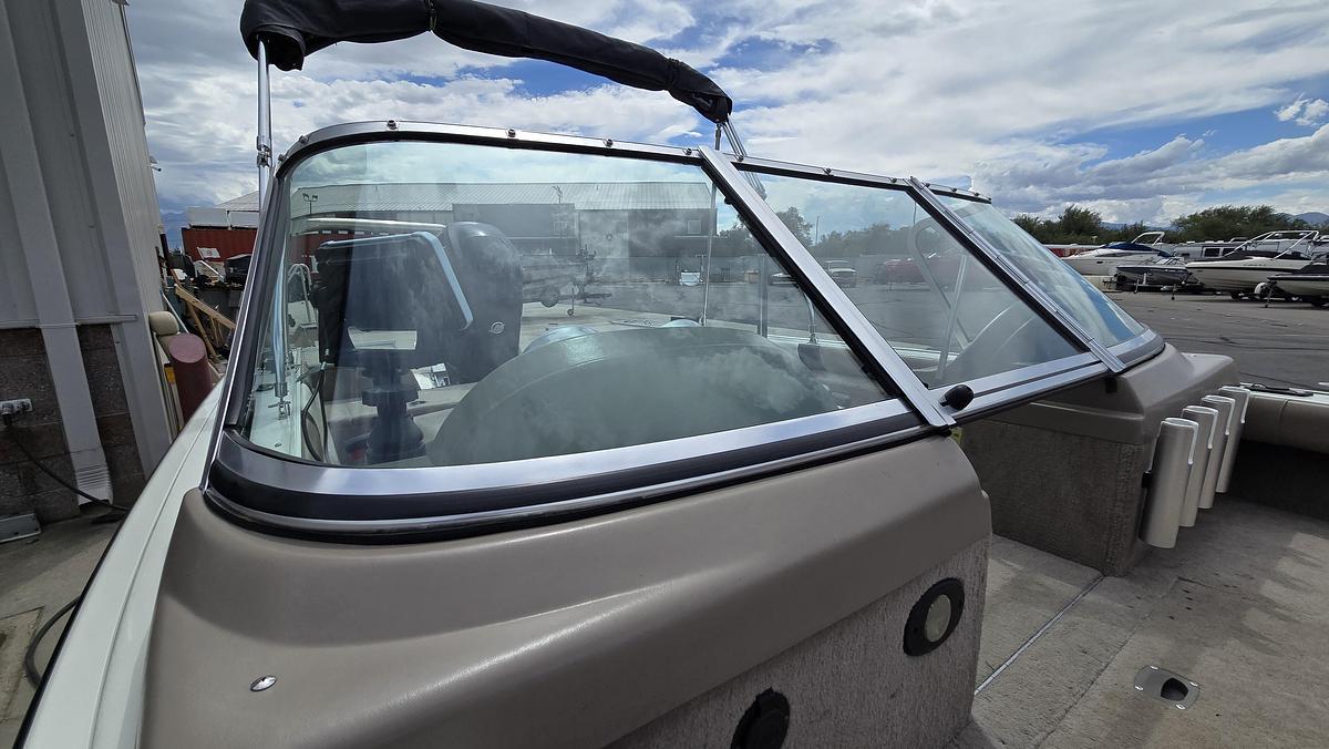 Used 2010 Smokercraft 162 Pro Mag