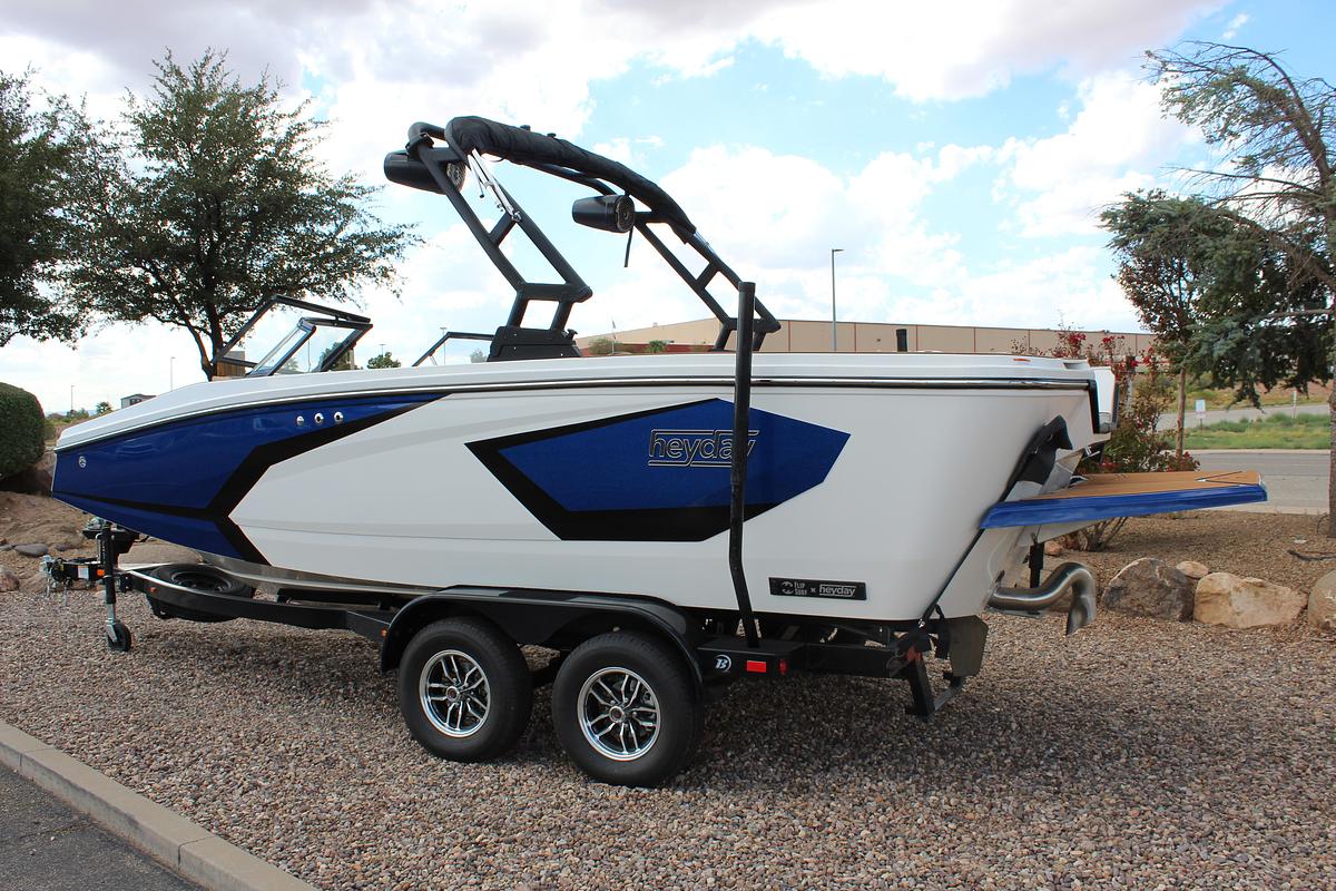 2026 Heyday Wake Boats Wt2 DC