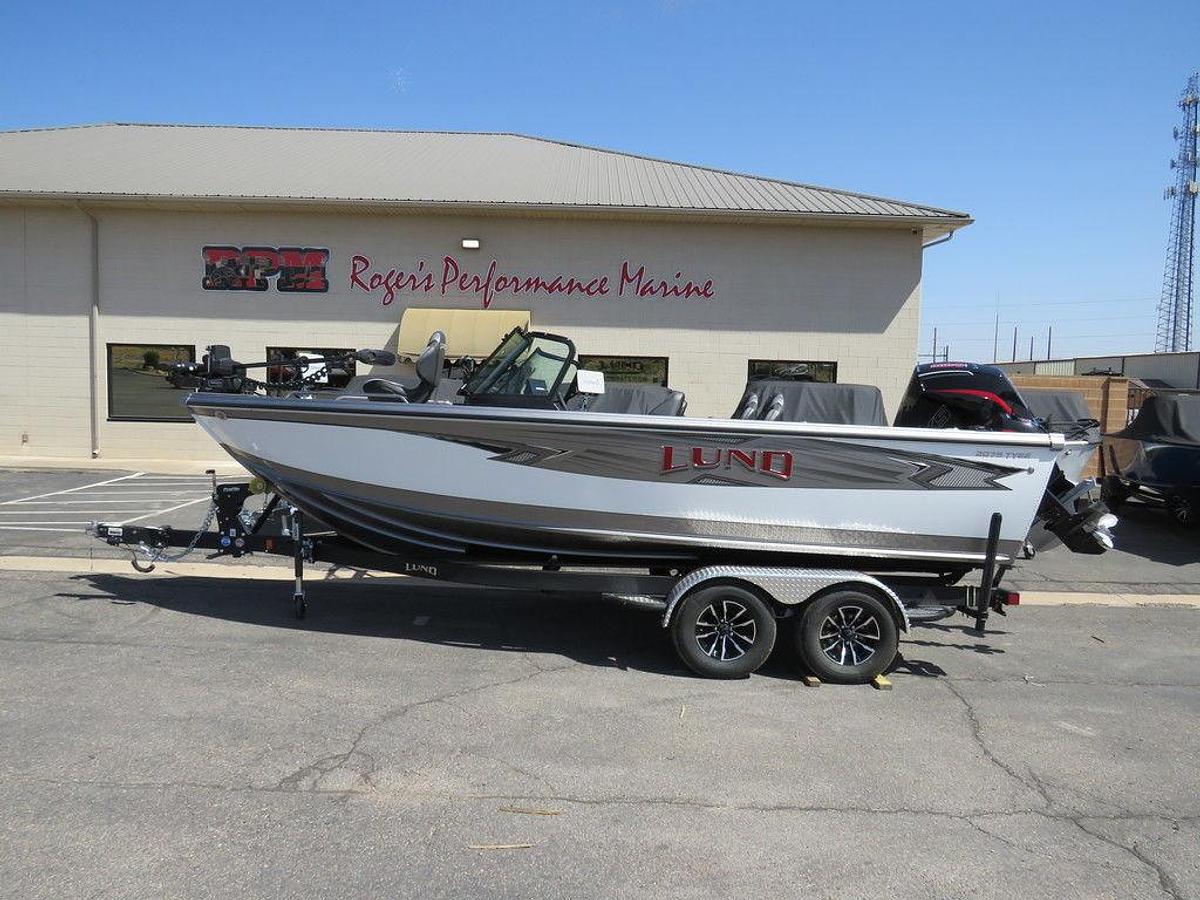 2025 Lund 2075 Tyee Sport