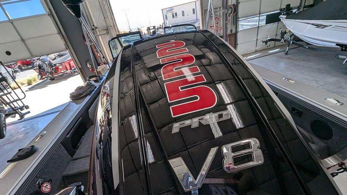 2025 Lund 1975 Tyee Sport