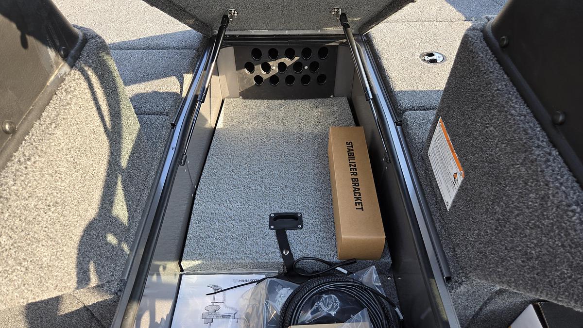 2025 Lund 2075 Impact XS Sport