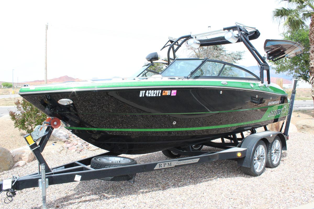 Used 2018 Monterey 218SS Surf