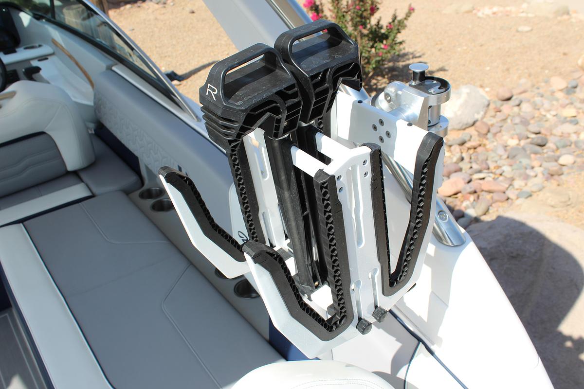 2026 Regal LS9 Surf Ultimate (Dealer Demo)