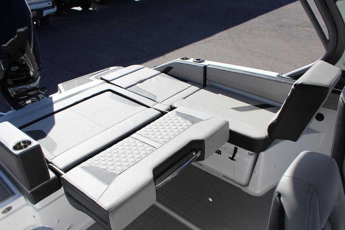 2025 Monterey Elite 27