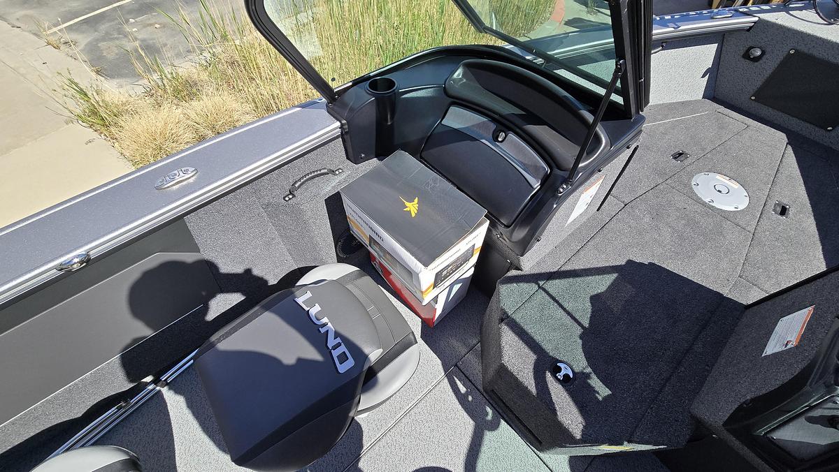 2026 LUND 1875 Fisherman