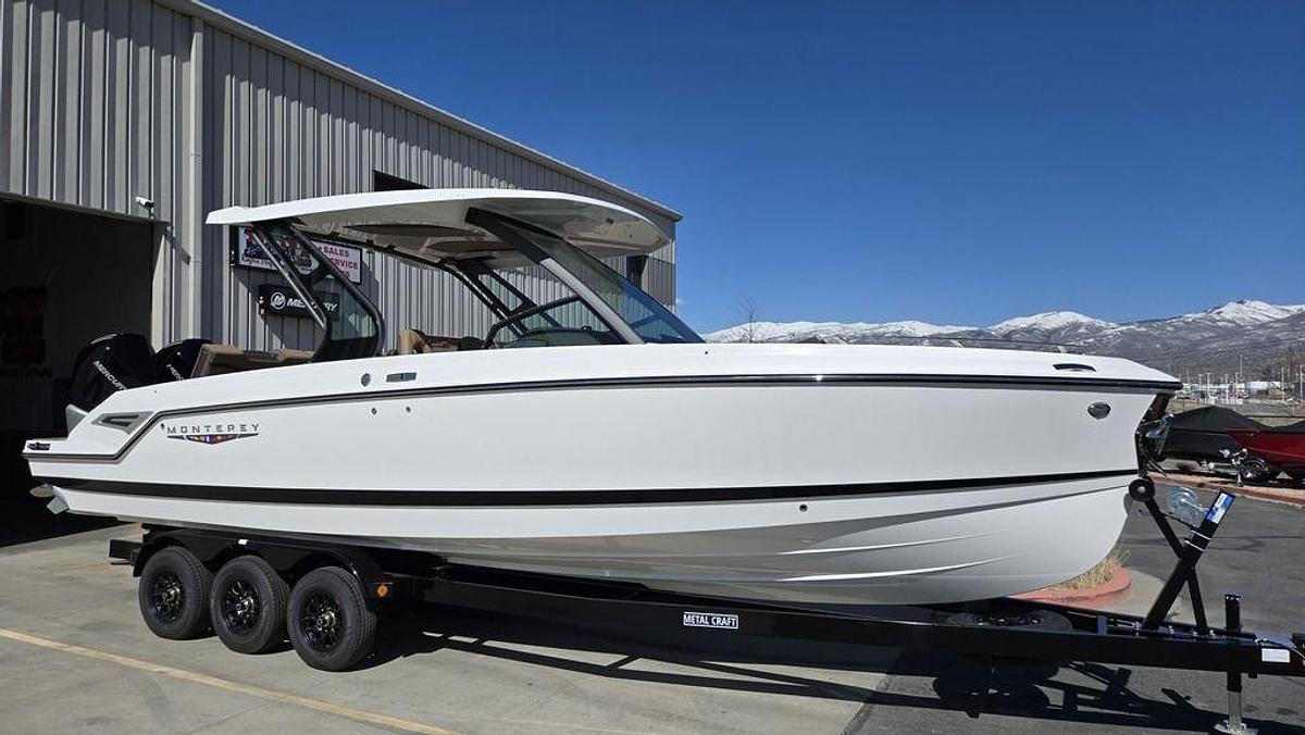 2025 Monterey Elite 30 OB