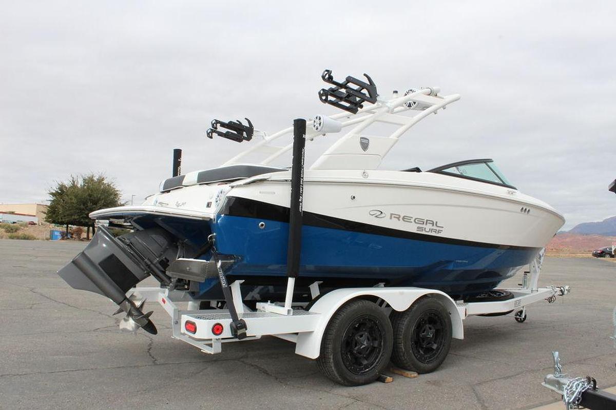 2025 Regal LS2 Surf