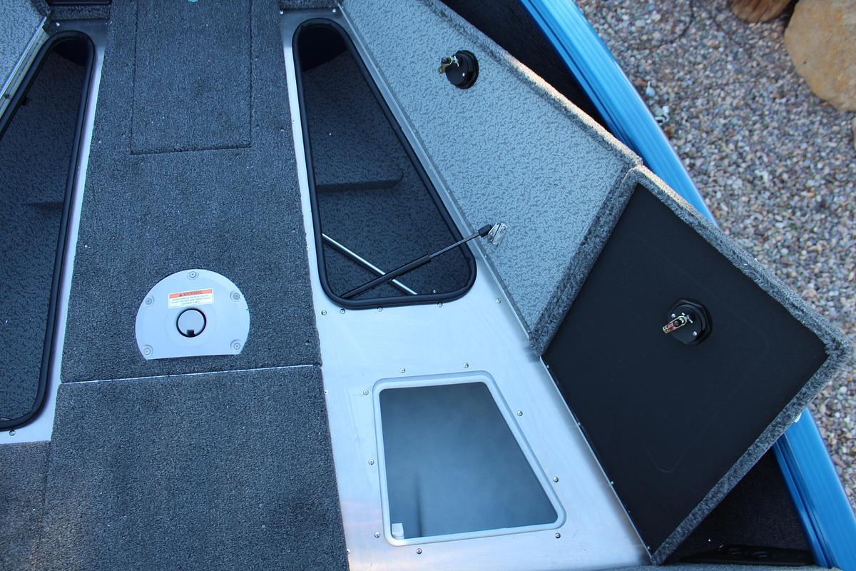 2026 Lund 1875 Impact XS Sport