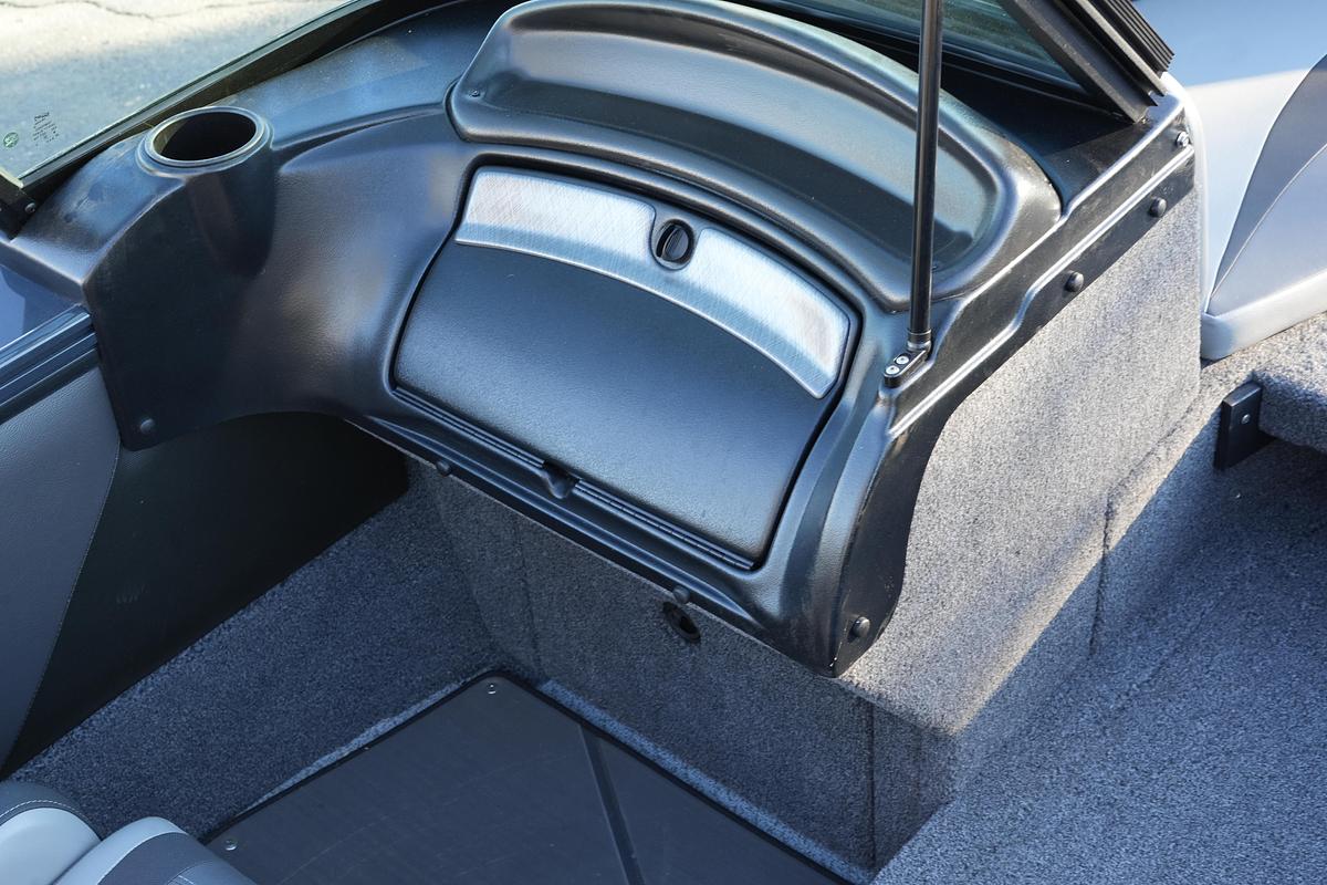 Used 2023 Lund 1875 Crossover XS Sport