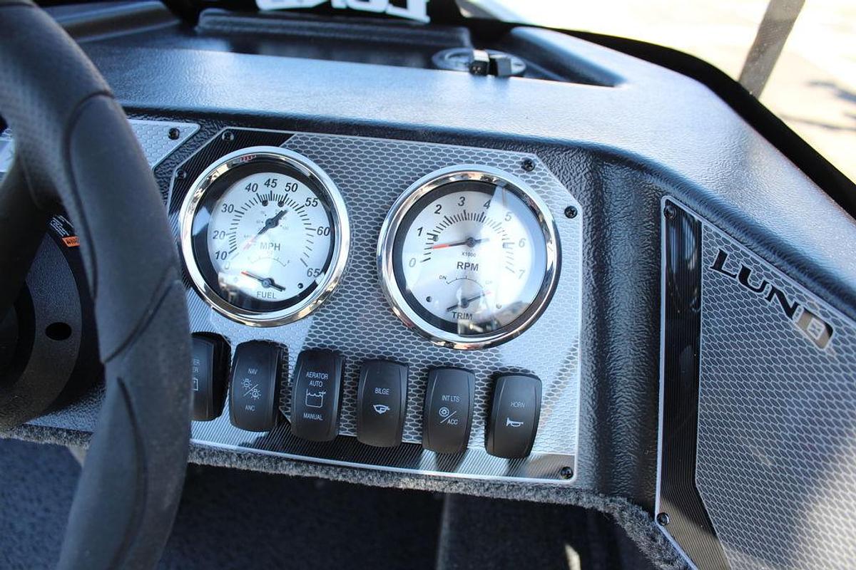 2025 Lund 1650 Rebel XL SS Whiteout Edition