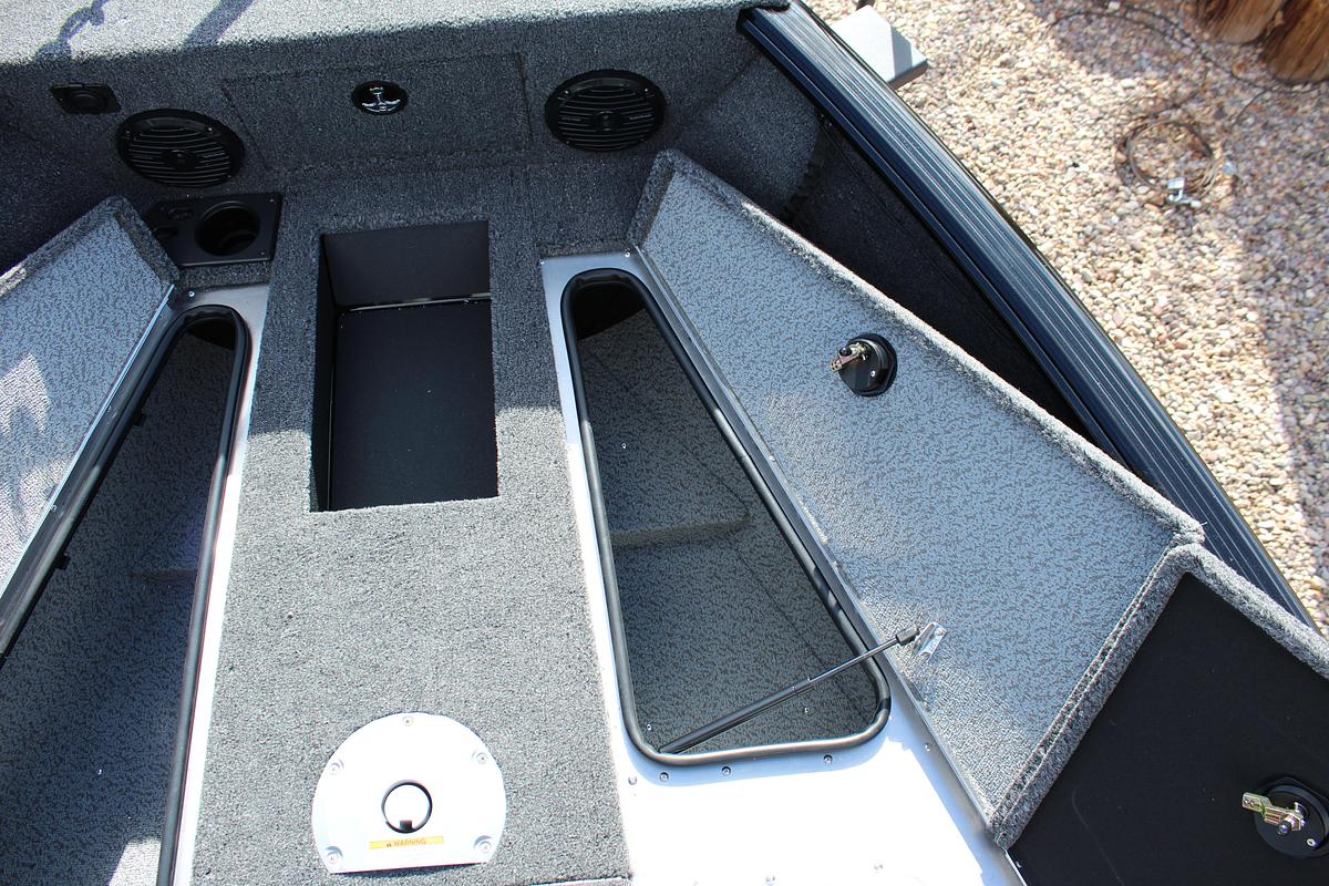 2026 Lund 1875 Impact XS Sport