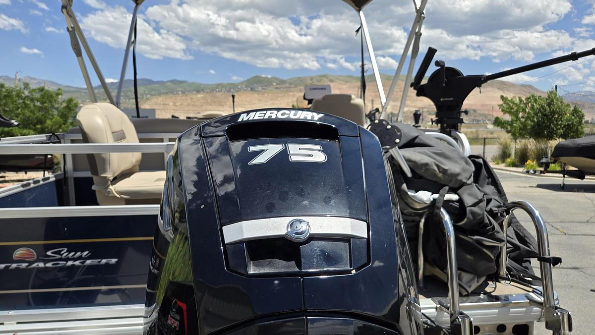 Used 2024 Tracker 18 DLX Bass Buggy