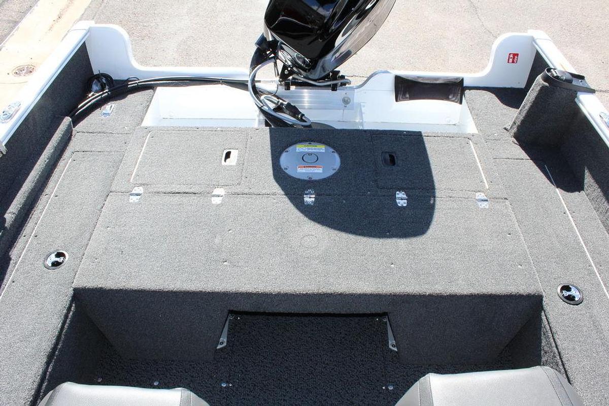 2025 Lund 1650 Rebel XL SS Whiteout Edition