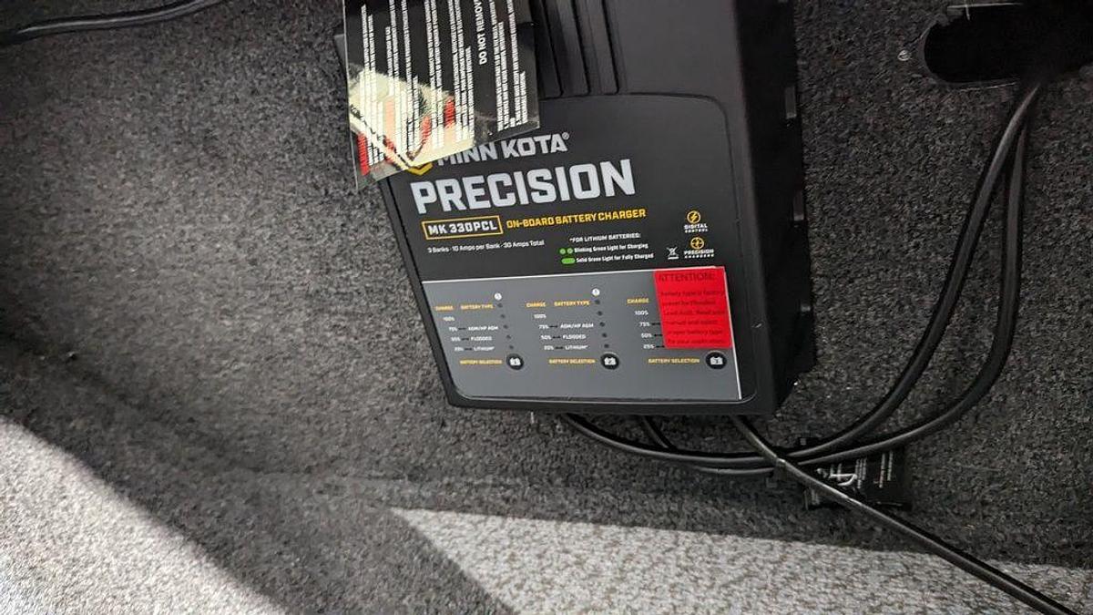 2025 Lund 1875 Tyee Sport