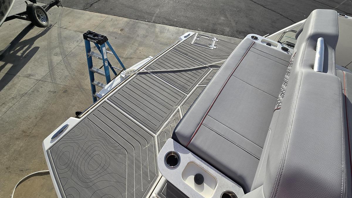 Regal 38 Surf (2026 Utah Boat Show Display Boat)