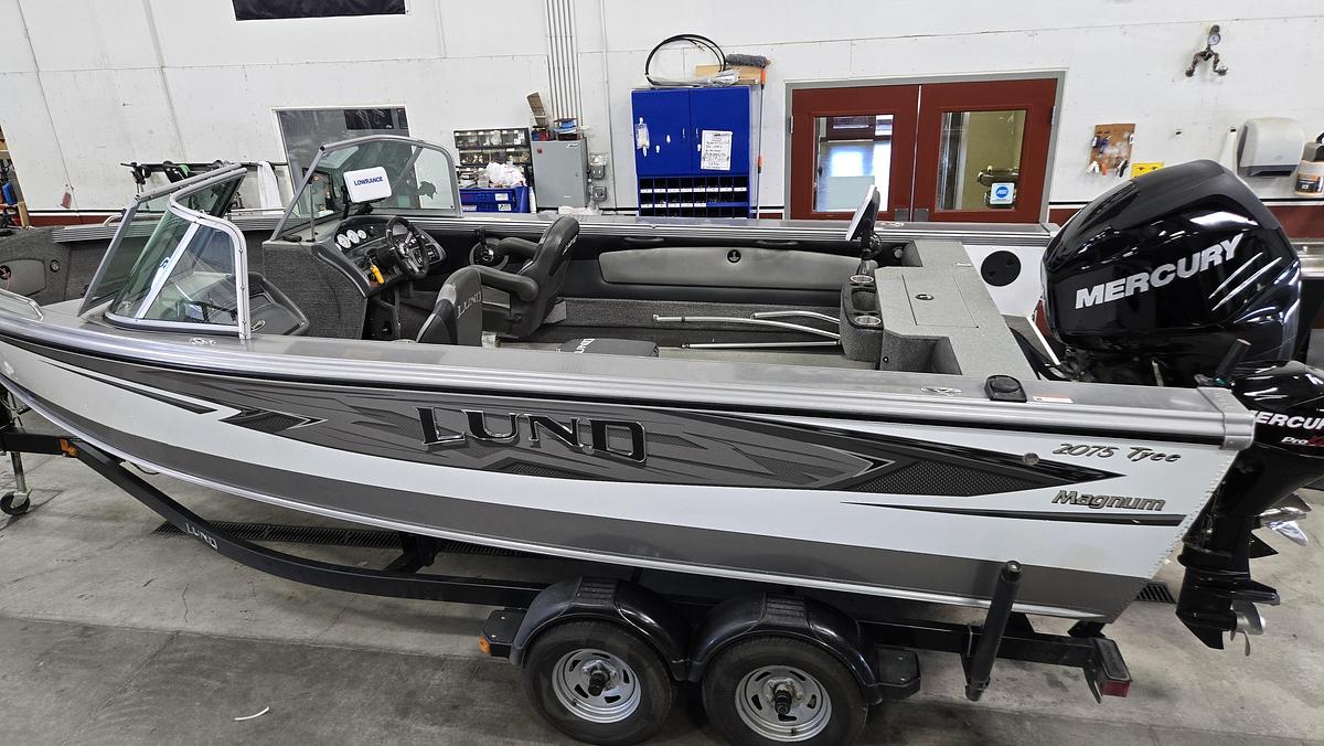 Used 2016 Lund 2075 Tyee Magnum