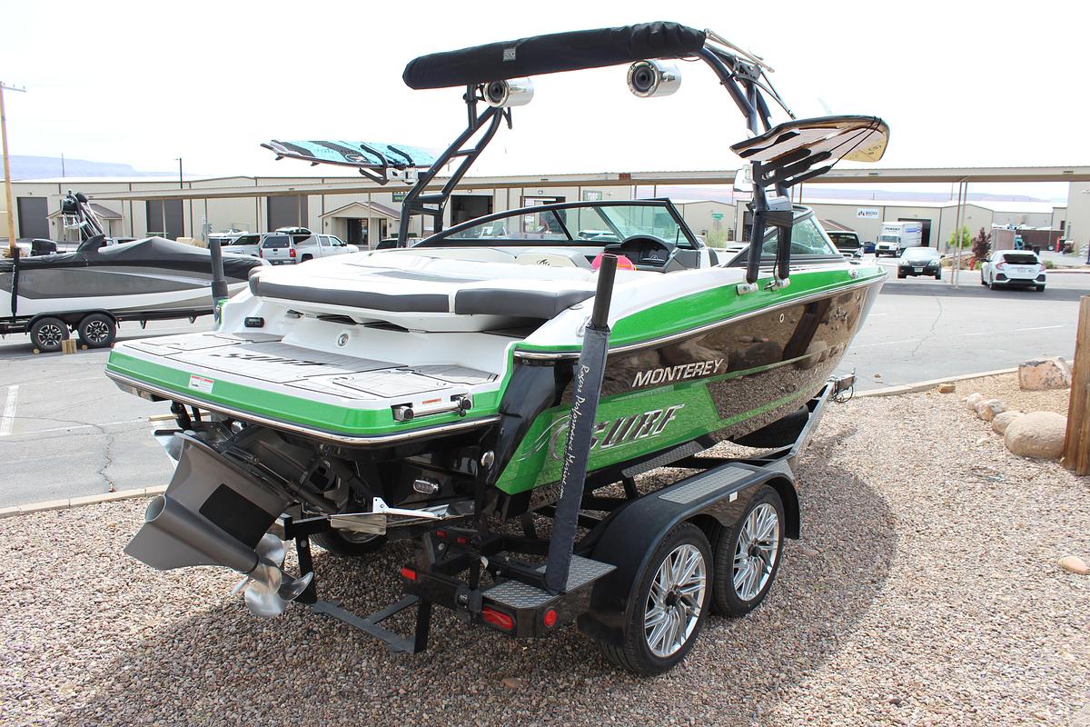 Used 2018 Monterey 218SS Surf