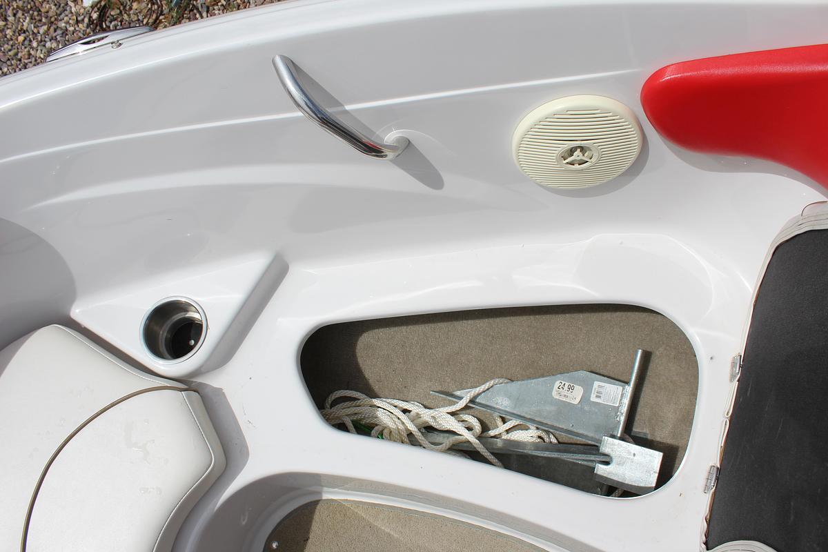 Used 2009 Fourwinns  H180