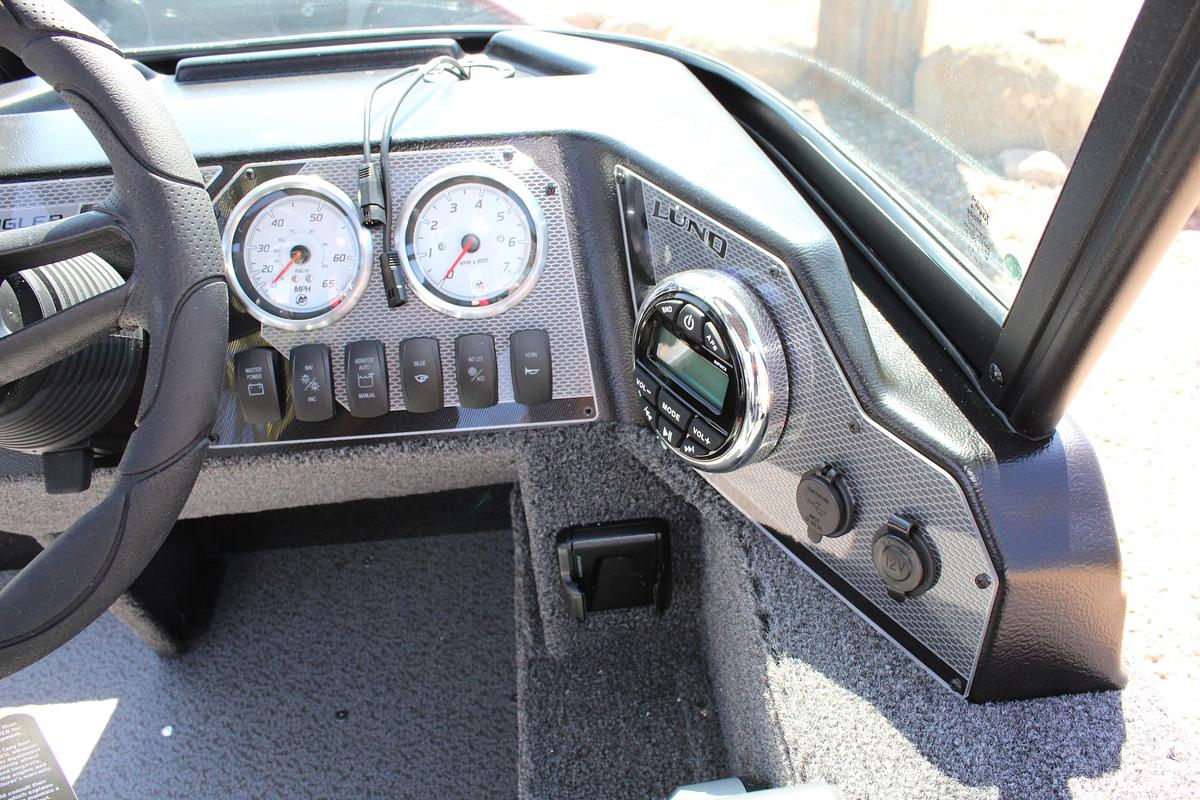 2026 Lund 1650 Angler Sport