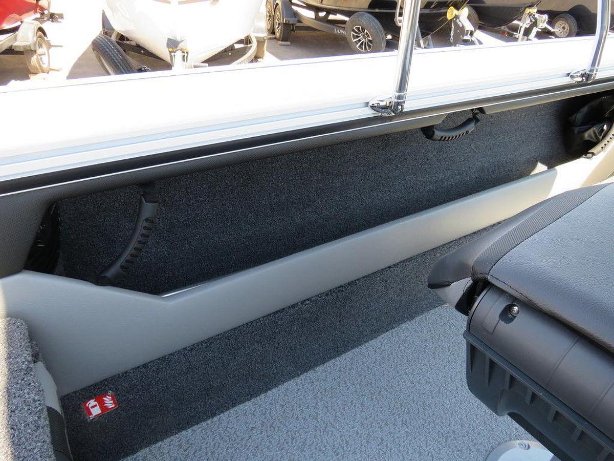 2025 Lund 1875 Crossover XS Sport