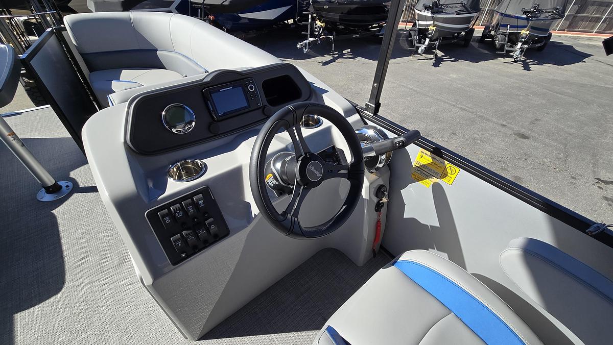 2026 Bentley Pontoons 203 Bolt