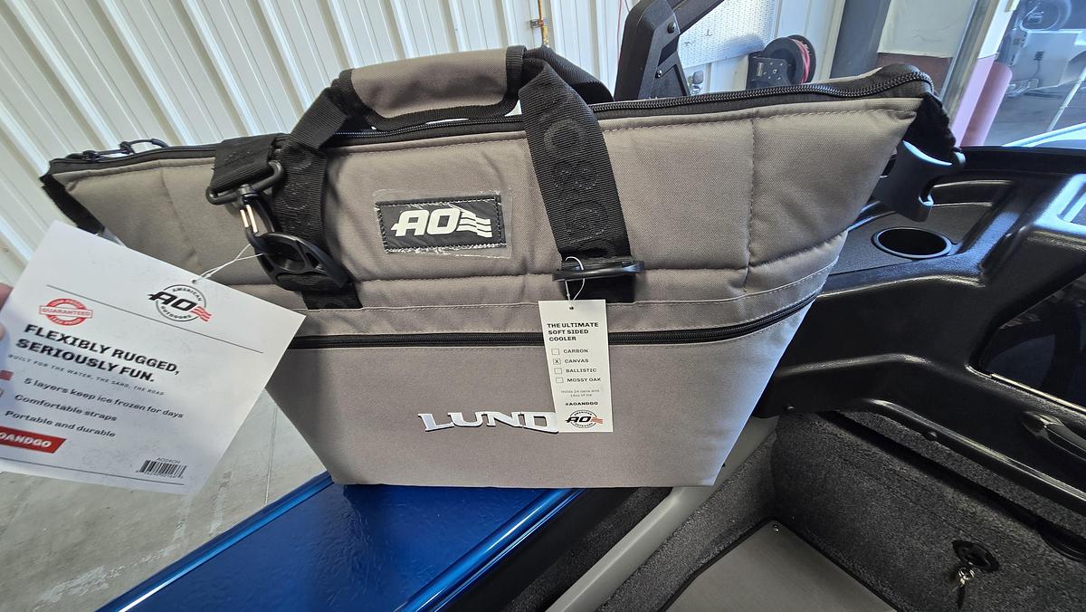 2026 Lund 1875 Crossover XS Sport