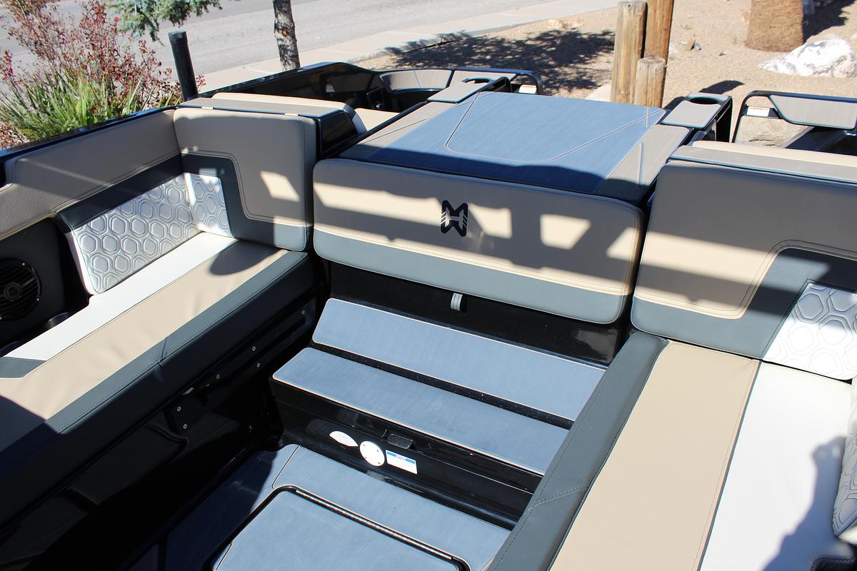 2026 Heyday Wake Boats H22