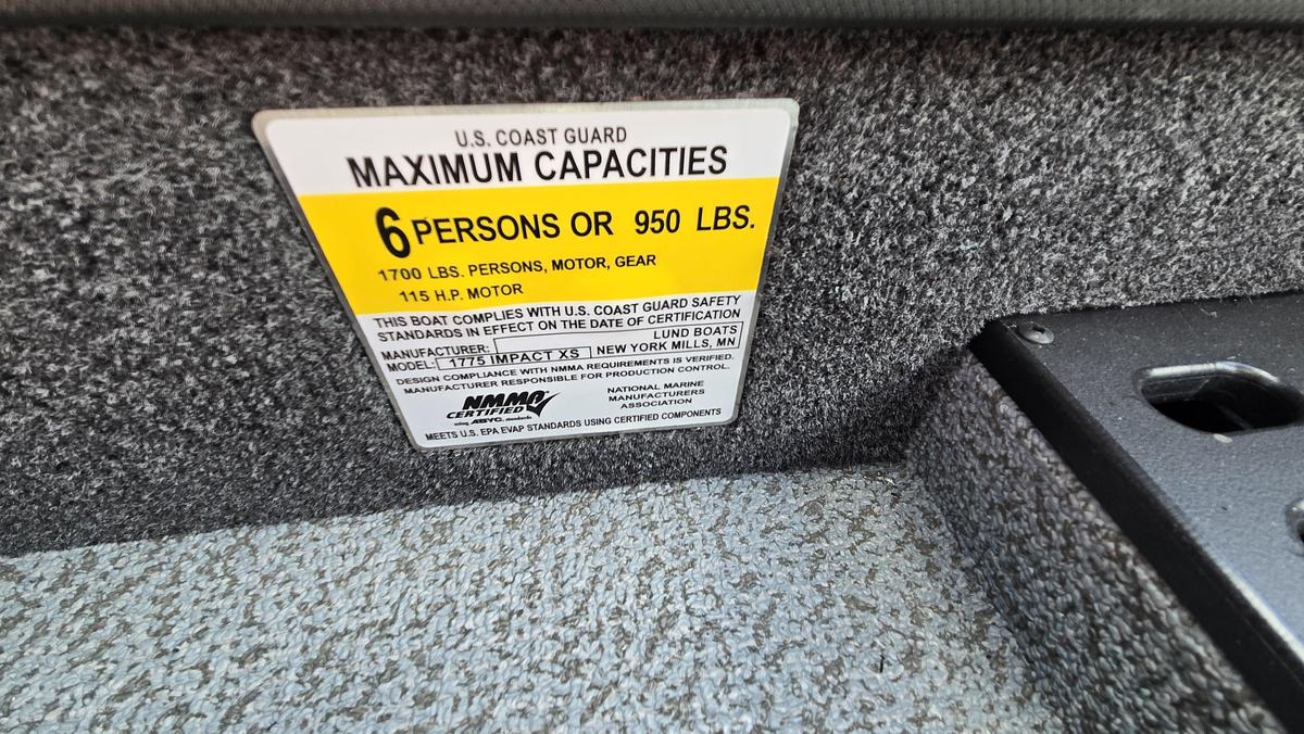 2026 Lund 1775 Impact XS Sport