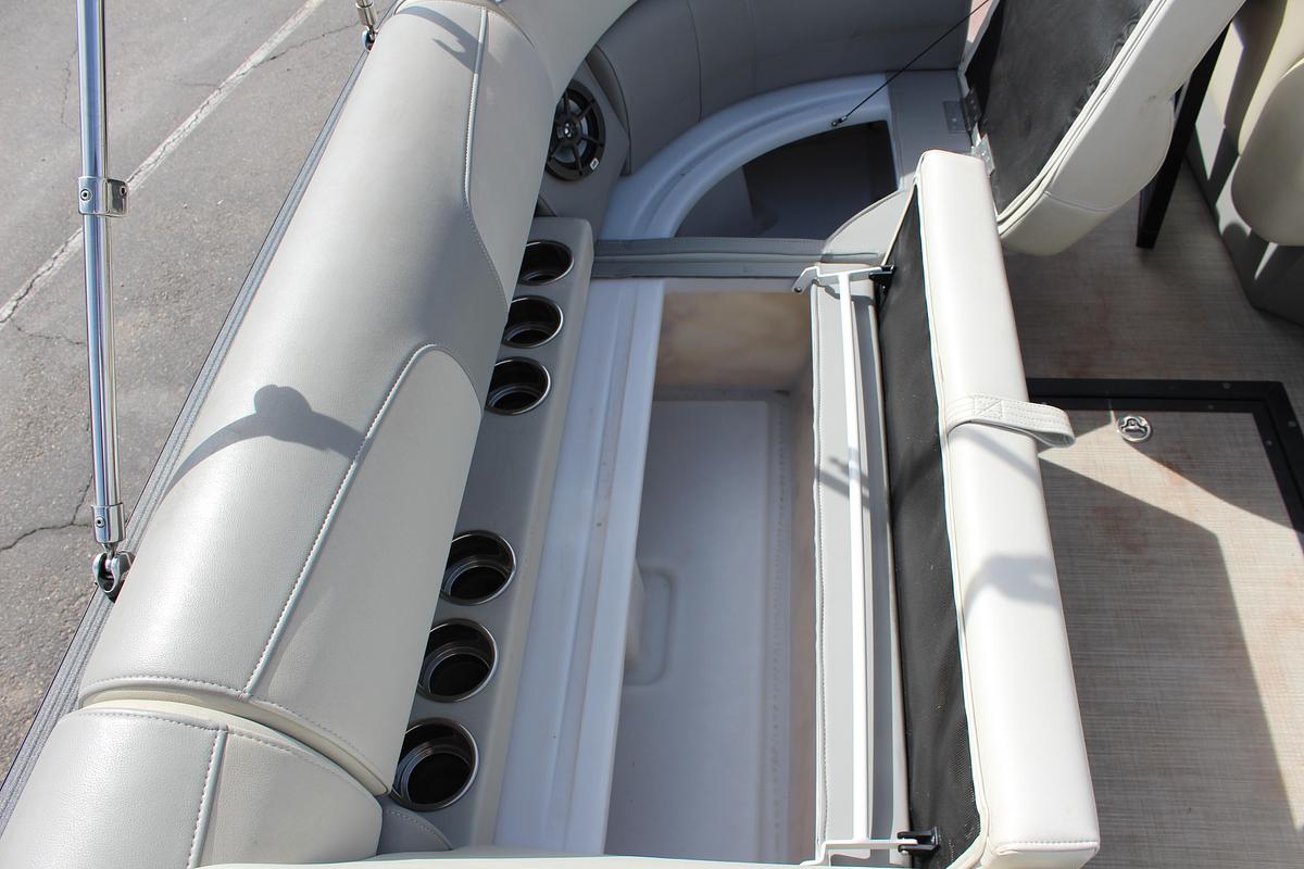 Used 2022 Montara SURF BOSS 2.0 25