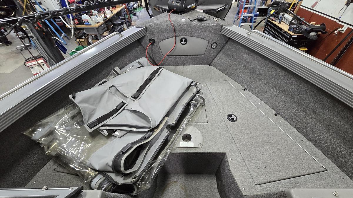 Used 2016 Lund 2075 Tyee Magnum