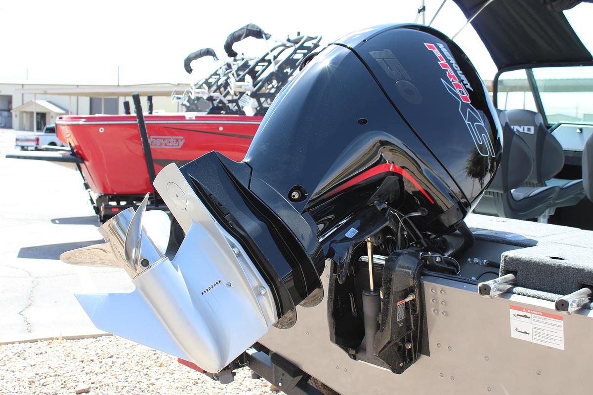 2026 Lund 1875 Impact XS Sport